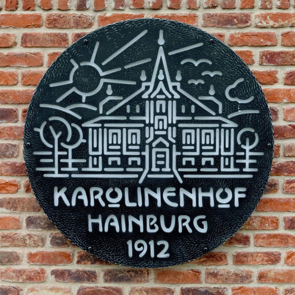 Karolinenhof farm, logo štít.